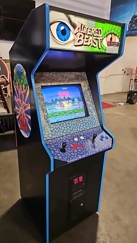 ALTERED BEAST CLASSIC 19 CRT ARCADE GAME SEGA