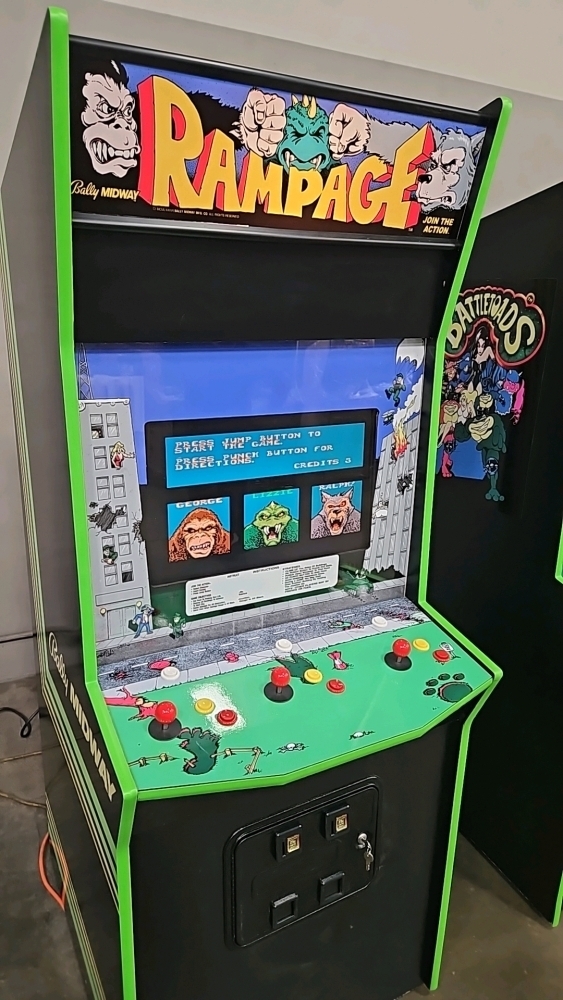 RAMPAGE UPRIGHT 3 PLAYER ARCADE GAME W/ LCD MONITOR BRAND NEW BUILD