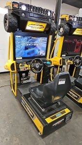 HUMMER EXTREME EDITION RACING SITDOWN ARCADE GAME SEGA