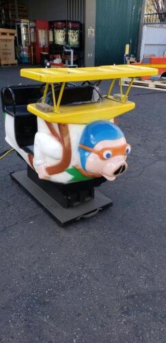 KIDDIE RIDE PIGS CAN FLY AIRPLANE RIDER