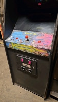 DRAGONS LAIR UPRIGHT ORIGINAL ARCADE GAME CABINET - 6