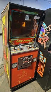MIDWAY'S GUNFIGHT UPRIGHT ARCADE GAME CABINET