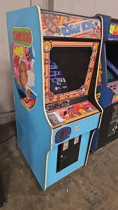 DONKEY KONG ORIGINAL UPRIGHT ARCADE GAME NINTENDO 1981