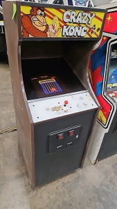 CRAZY KONG UPRIGHT ARCADE GAME by FALLON 1981