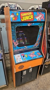 DONKEY KONG JR. UPRIGHT ARCADE GAME NINTENDO 1982