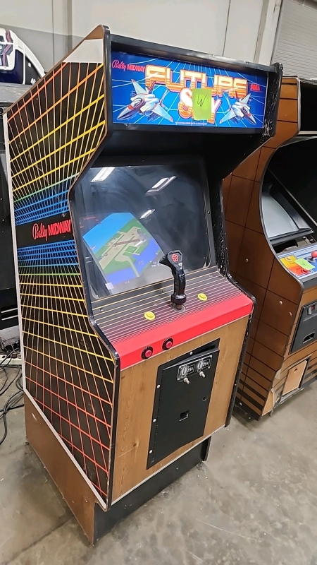 FUTURE SPY ARCADE GAME BALLY MIDWAY SEGA 1984