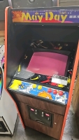 MAY DAY ARCADE GAME KARATECO 1981 - 3