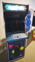 QUANTUM CLASSIC UPRIGHT ARCADE GAME ATARI 1982 - 3