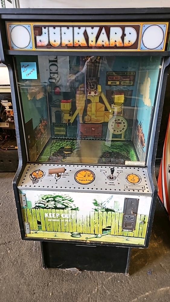 JUNKYARD STEAM SHOVEL CLAW ARCADE GAME E.M. PROJECT