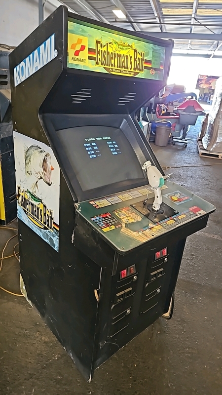 FISHERMAN'S BAIT UPRIGHT 25" ARCADE GAME SEGA