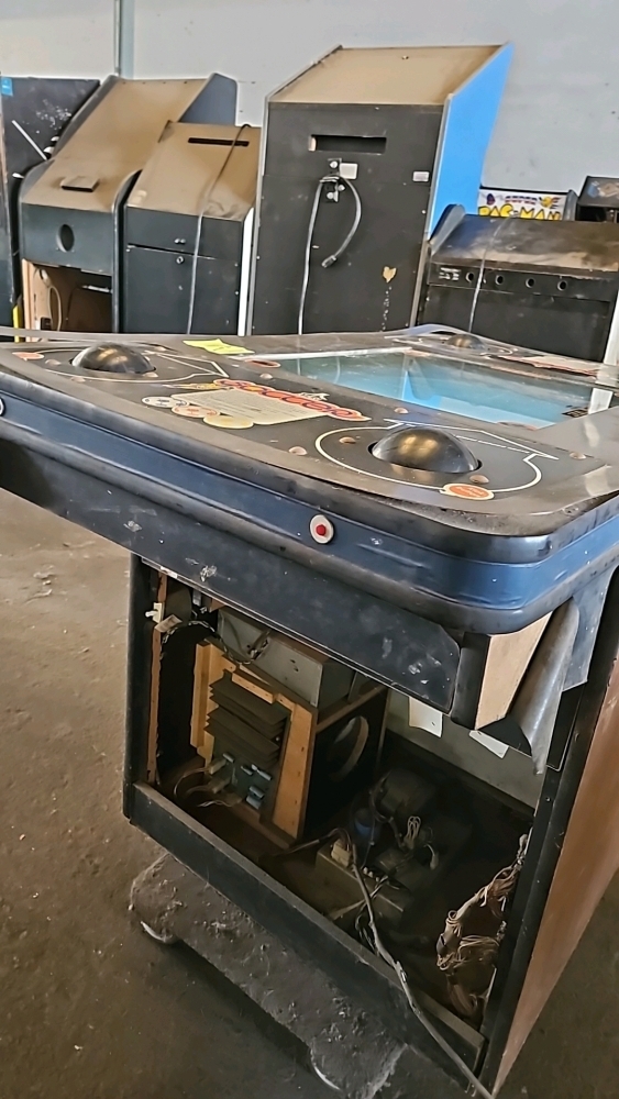 ATARI SOCCER TABLE ARCADE GAME B/W MONITOR CLASSIC ATARI 1979