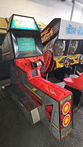 STUN RUNNER SITDOWN RACER ATARI ARCADE GAME