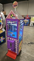 CANDY CRANE HOUSE by SMART SHOVEL CRANE MACHINE DD - 2