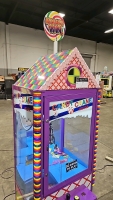 CANDY CRANE HOUSE by SMART SHOVEL CRANE MACHINE DD - 4