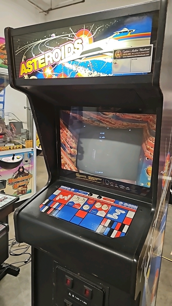 ASTEROIDS CLASSIC UPRIGHT ARCADE GAME ATARI