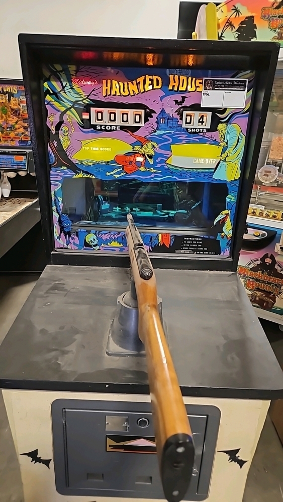 MIDWAY'S HAUNTED HOUSE GALLERY RIFLE SHOOTER ARCADE
