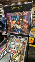 BAD GIRLS PINBALL MACHINE GOTTLIEB PREMIER 1988 - 9