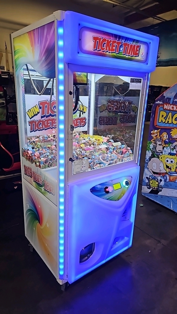 30 TICKET TIME COLOR LED TICKET CLAW CRANE MACHINE SMART INDUSTRIES