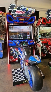 MOTO GP DELUXE 42" LCD BLUE MOTORCYCLE RACING ARCADE GAME RAW THRILLS