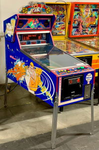 SLUGFEST WILLIAMS PITCH AND BAT ARCADE PINBALL MACHINE