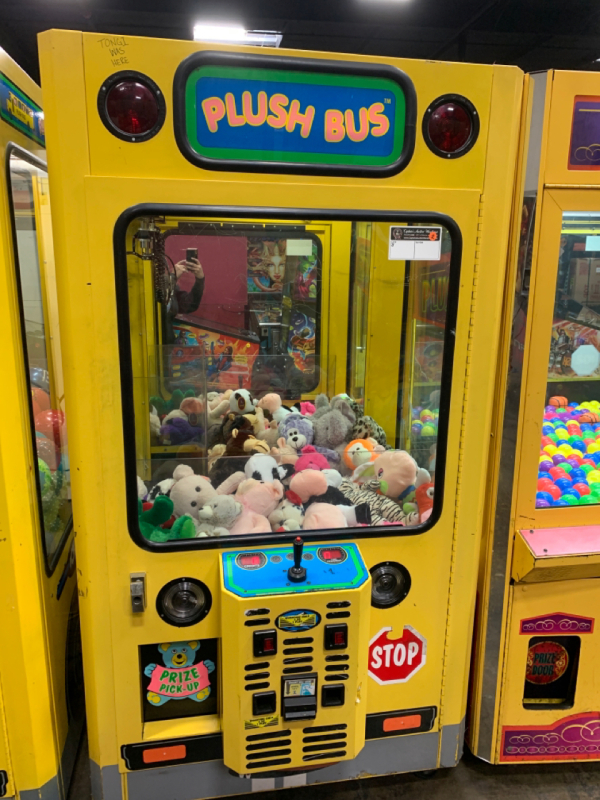 40" ICE PLUSH BUS PLUSH CLAW CRANE MACHINE #2