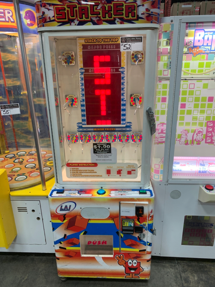 STACKER CLUB RED PRIZE REDEMPTION GAME LAI GAMES