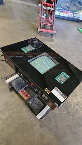 SPACE INVADERS COCKTAIL TABLE CLASSIC ARCADE GAME TAITO JAPAN