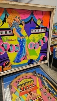 SATIN DOLL CLASSIC E.M. PINBALL MACHINE WILLIAMS - 10