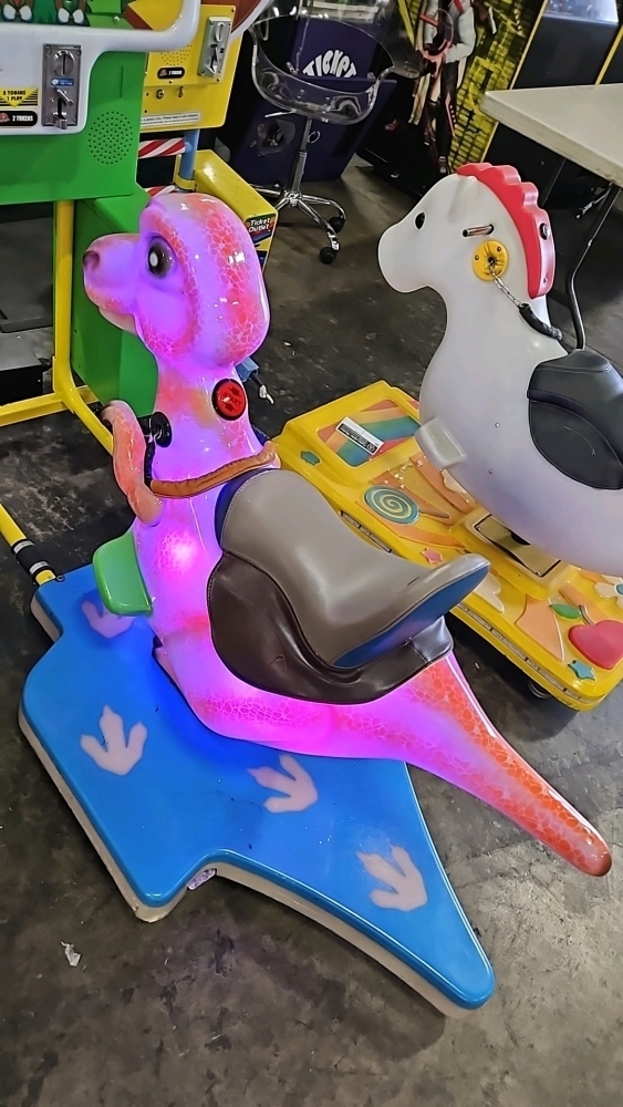 KIDDIE RIDE DINO RIDER DINOSAUR VIDEO KIDS RIDE