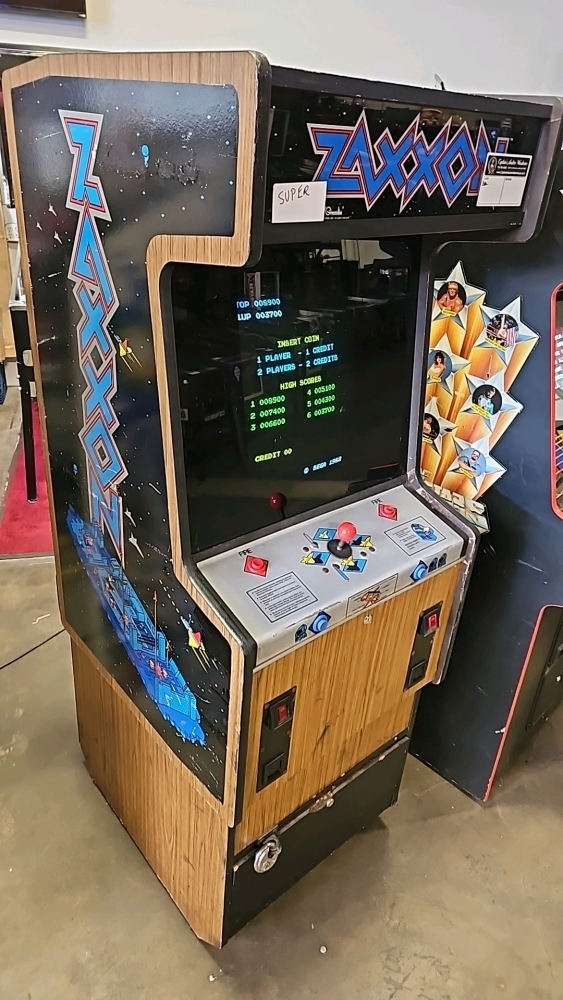 SUPER ZAXXON UPRIGHT CLASSIC ARCADE GAME SEGA GREMLIN