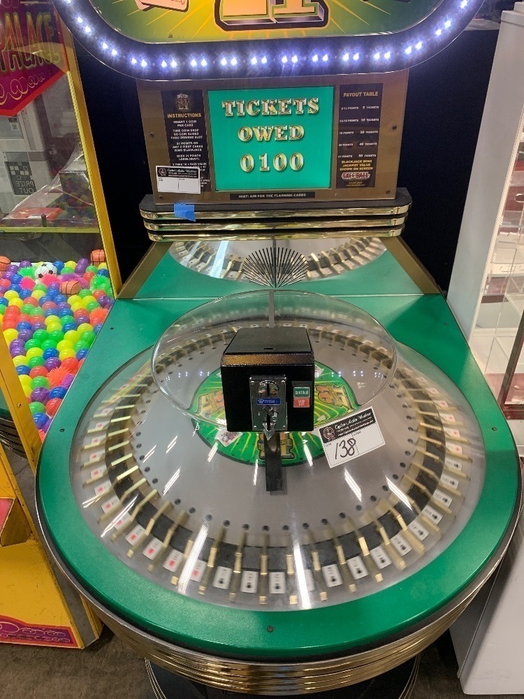 SUPER 21 TICKET REDEMPTION GAME SKEEBALL INC.