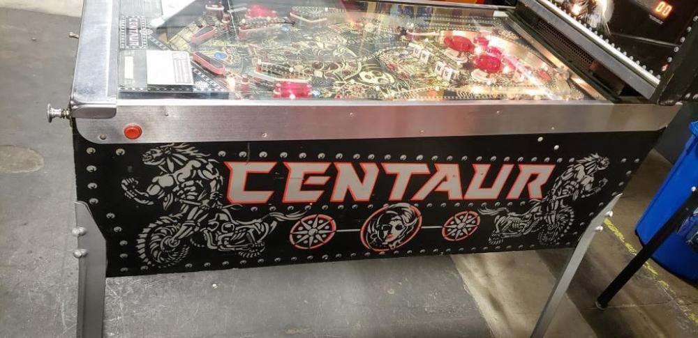 CENTAUR CLASSIC PINBALL MACHINE BALLY 1981