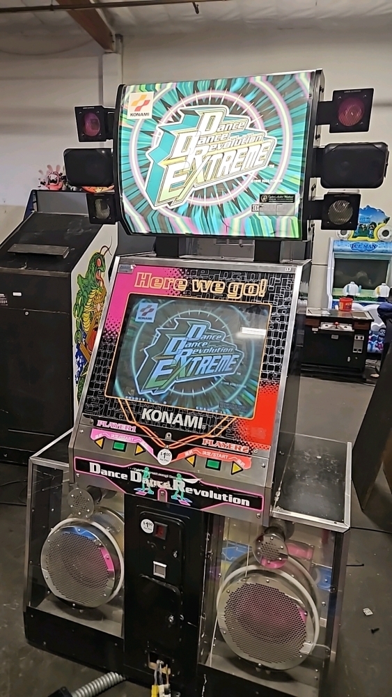 DDR 8TH MIX EXTREME 2 PLAYER DANCE ARCADE GAME KONAMI