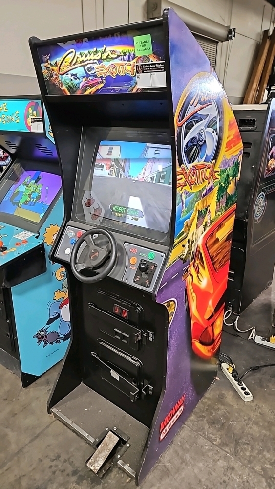 CRUISIN EXOTICA UPRIGHT DRIVER ARCADE GAME MIDWAY