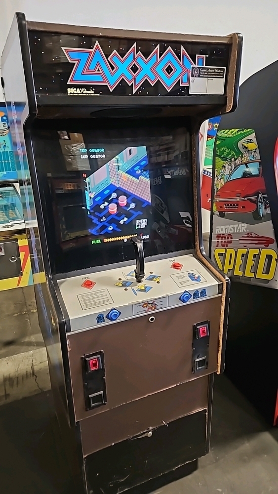 ZAXXON DEDICATED UPRIGHT ARCADE GAME by SEGA GREMLIN 1982