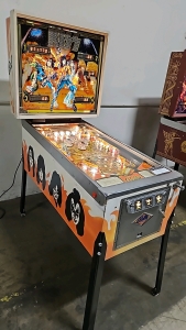 KISS ORIGINAL PINBALL MACHINE BALLY 1979 NEW BOARDS,POWER SUPPLY, LED'S