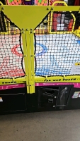 PAC-MAN SMASH FULL SIZE AIR HOCKEY TABLE NAMCO - 9