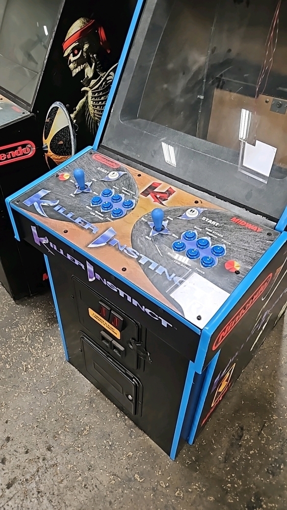 KILLER INSTINCT ORIGINAL ARCADE GAME CABINET ONLY