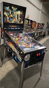 TWILIGHT ZONE CLASSIC BALLY PINBALL MACHINE