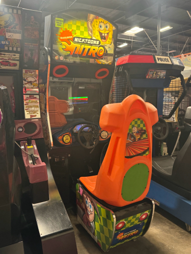NICKTOONS NITRO SITDOWN RACING ARCADE GAME RAW THRILLS