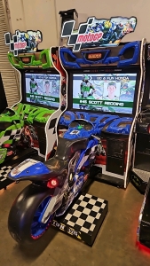 MOTO GP DELUXE 42" LCD BLUE MOTORCYCLE RACING ARCADE GAME RAW THRILLS