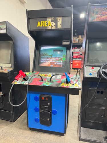 AREA 51 UPRIGHT TWO PLAYER SHOOTER ARCADE GAME ATARI