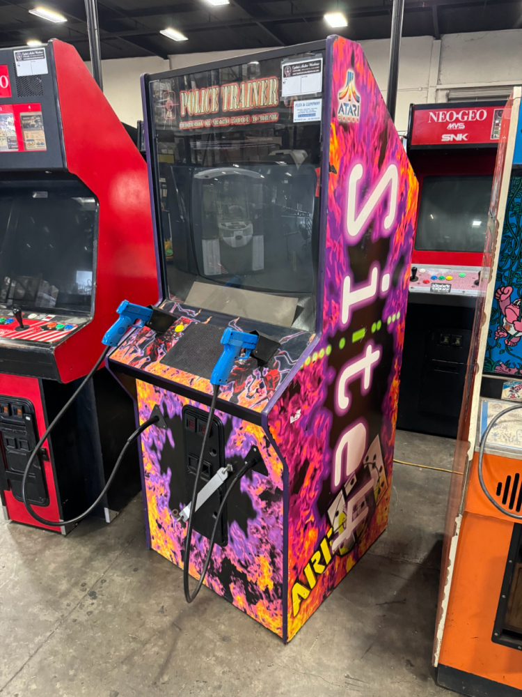 POLICE TRAINER UPRIGHT ARCADE GAME SEGA IN SITE 41 CAB