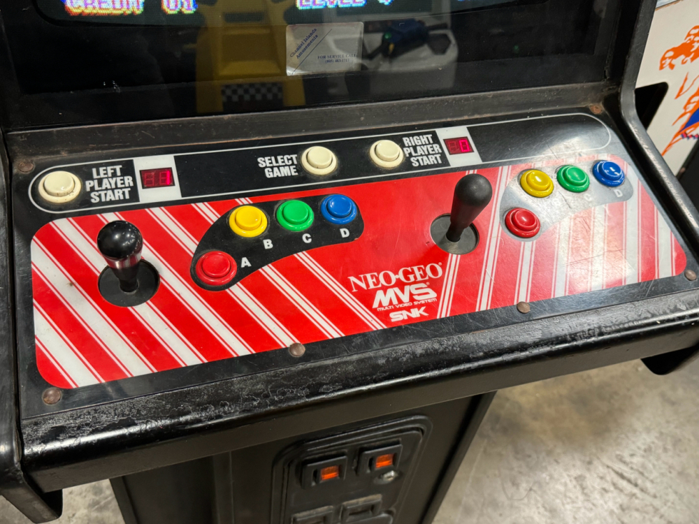 NEO GEO 4 SLOT 2 PERSON UPRIGHT ARCADE GAME