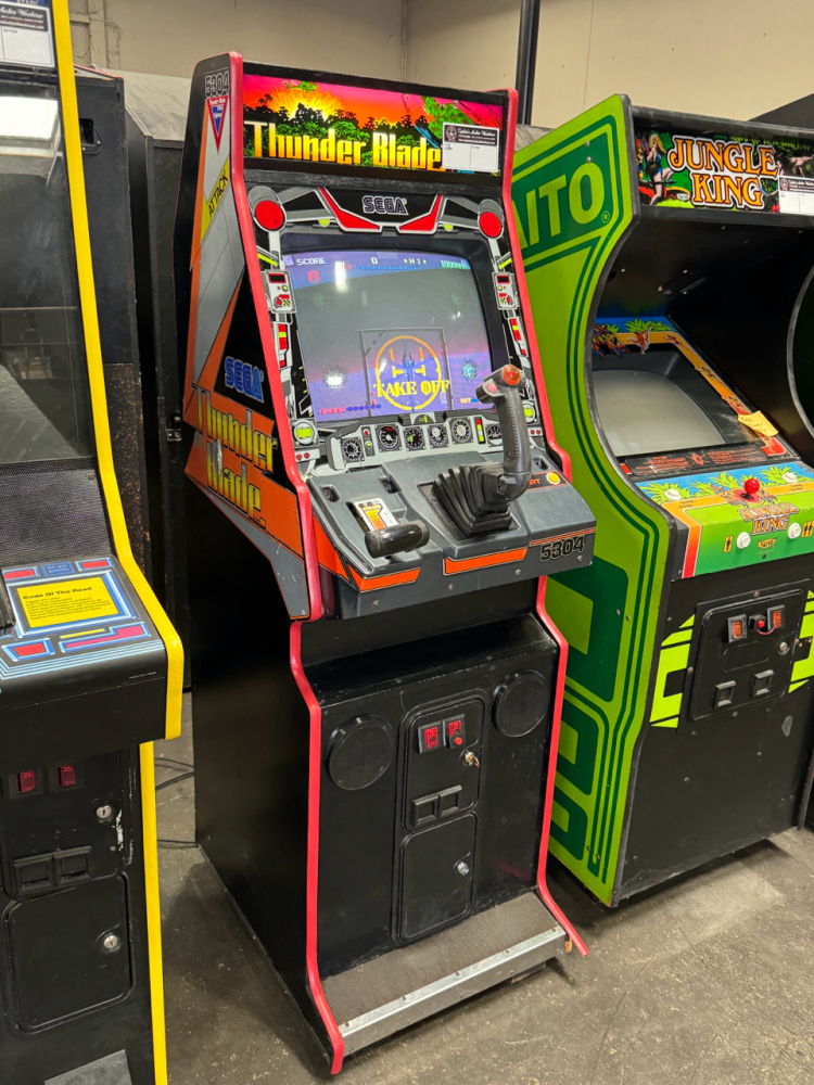 THUNDER BLADE 1987 UPRIGHT ARCADE GAME SEGA