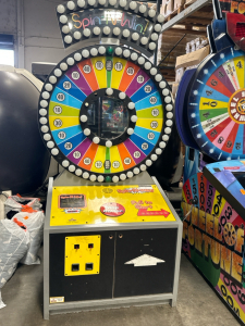 SPIN-N-WIN TICKET REDEMPTION GAME SKEEBALL BAYTEK