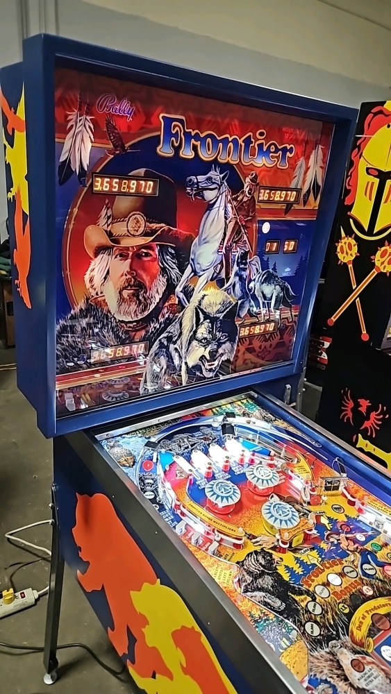 FRONTIER CLASSIC PINBALL MACHINE BALLY FULLY RESTORED NEW PLAYFIELD L@@K!!