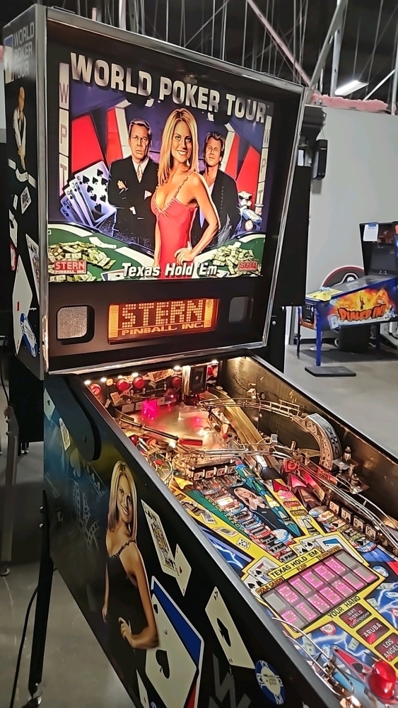 WORLD POKER TOUR PINBALL MACHINE STERN INC.