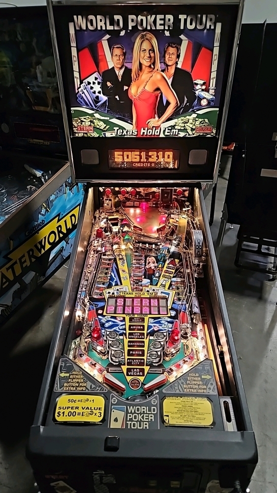 WORLD POKER TOUR PINBALL MACHINE STERN INC.