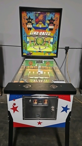 LINE DRIVE PITCH & BAT 1972 PINBALL MACHINE BY WILLIAMS